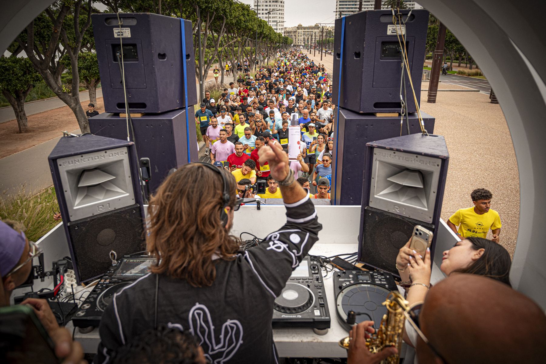 The music truck leading the run